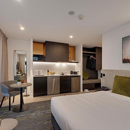 Littomore Suites Kingswood Penrith Zewnętrze zdjęcie