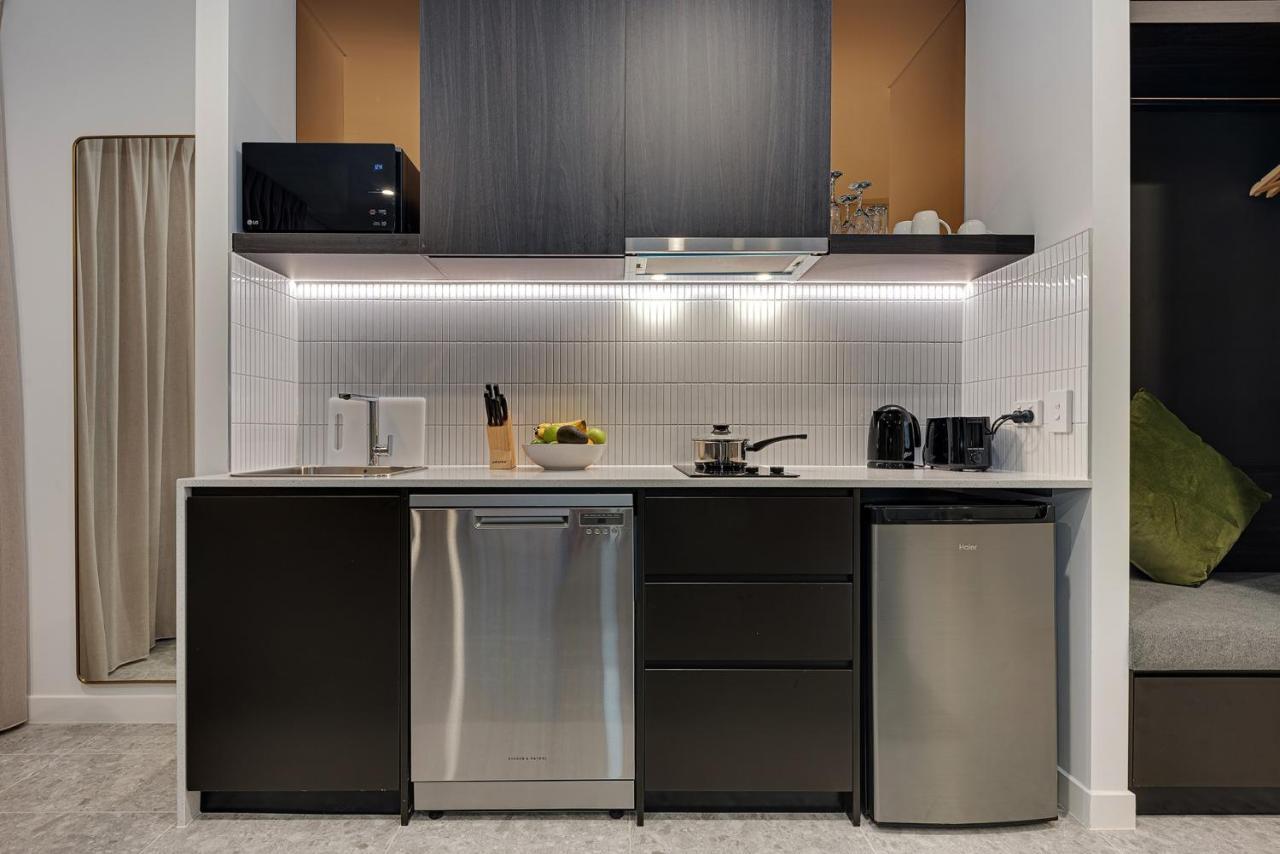Littomore Suites Kingswood Penrith Zewnętrze zdjęcie