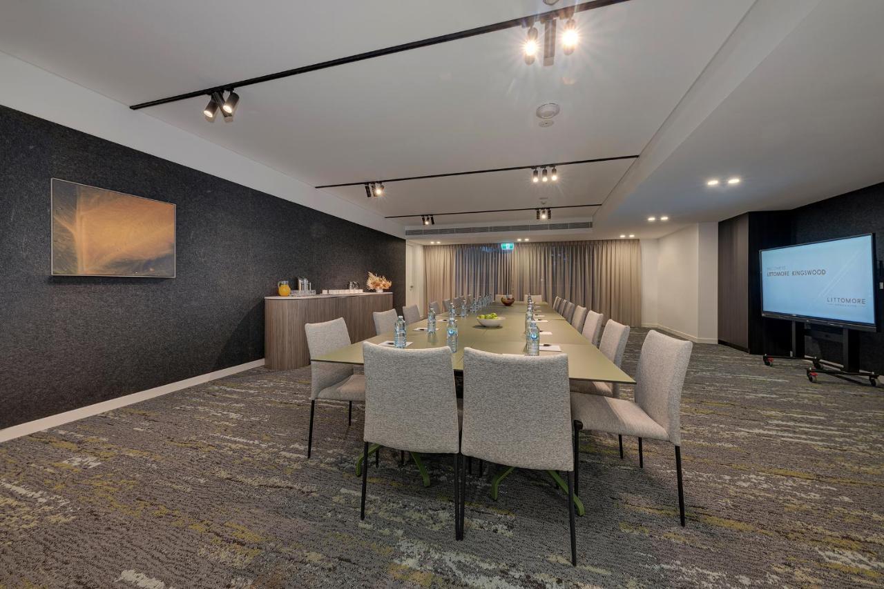 Littomore Suites Kingswood Penrith Zewnętrze zdjęcie